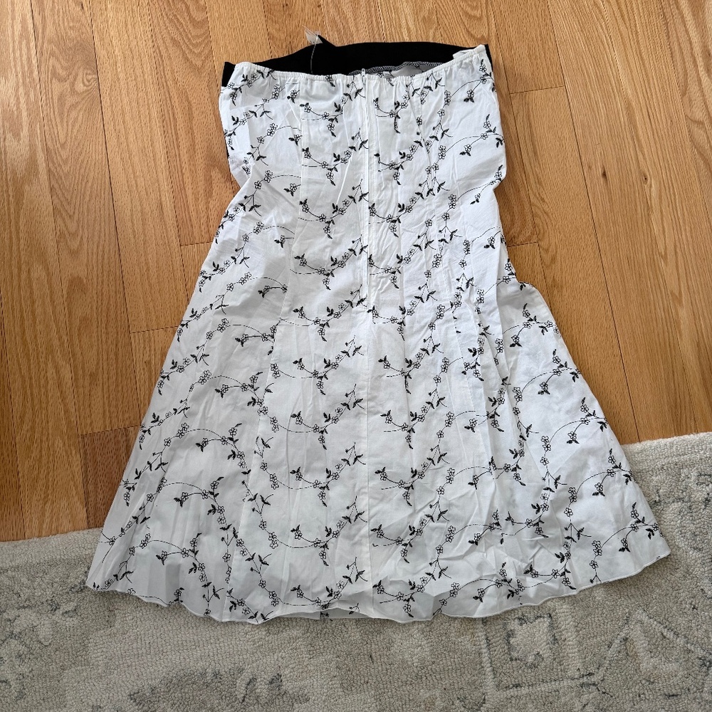 Costa Blanca summer dress with black bow detail - size large - Picture 3 of 5
